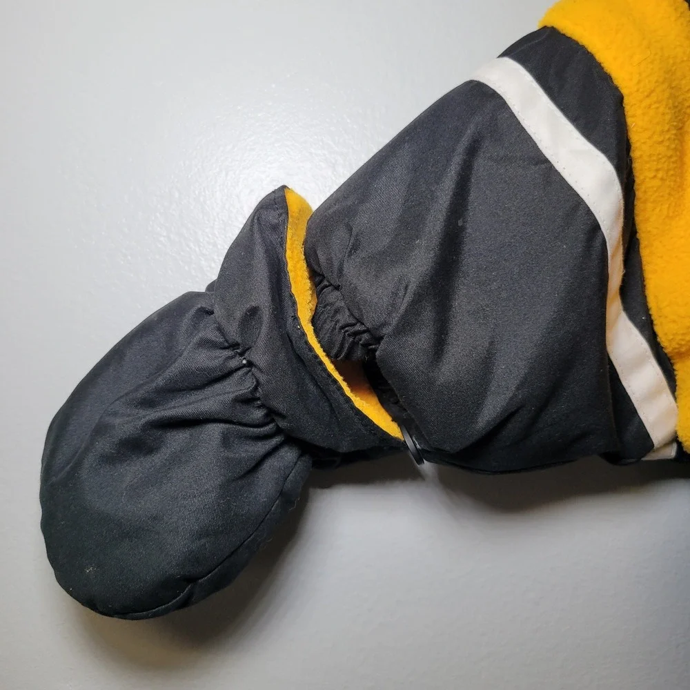 Pittsburgh Steelers NFL Reversible Fleece Snow Suit 6-9‎ Months Black Yellow